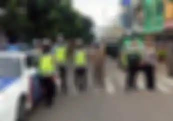 Hore Sambut New Normal, Kapolri Cabut Maklumat Larangan Berkerumun