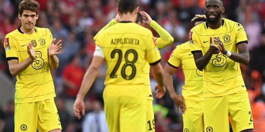 Jersey Kuning Chelsea di Final Piala FA, Ngarep Untung Malah Buntung