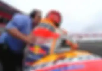 Ditanya Soal Motor Marc Marquez yang Mati di Grid Start, Bos Yamaha Angkat Tangan
