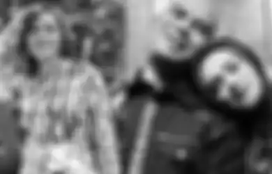 'Reuni' dengan Mulan Jameela dan Ahmad Dhani di Acara Lamaran Atta Halilintar dan Aurel, Sikap Maia Estianty Disorot, Istri Irwan Mussry Santai Foto Bareng Mantan Suami