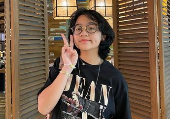 Miliki Selera Fashion ala Remaja Jepang, Intip 3 OOTD Cinta Kuya Saat Bergaya ala Gothic, Kece Banget!