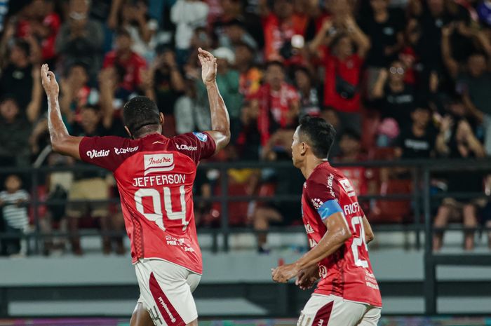 Selebrasi Jefferson Assis saat laga Bali United Vs Madura United di Stadion Kapten I Wayan Dipta, Gianyar, Bali, pada Sabtu (15/7/2023).