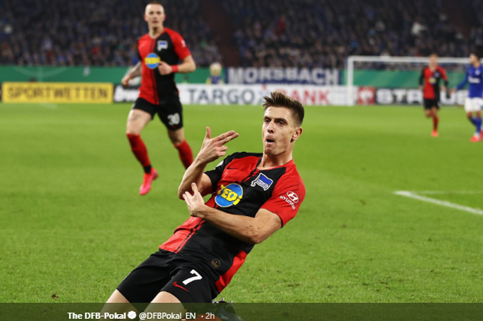 Striker anyar Hertha BSC, Krzysztof Piatek mencetak gol di laga debutnya dalam ajang DFB Pokal, Selasa (3/2/2020) malam atau Rabu dini hari WIB.