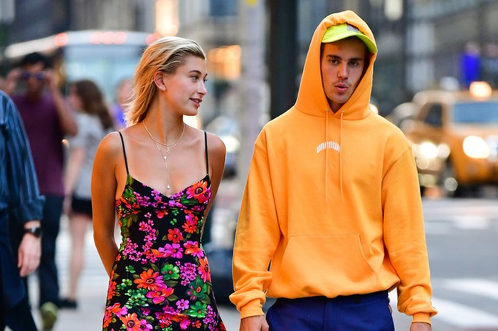 Hailey Baldwin-Justin Bieber