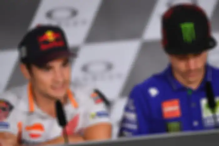 Dani Pedrosa (kiri) dan Maverick Vinales (kanan)