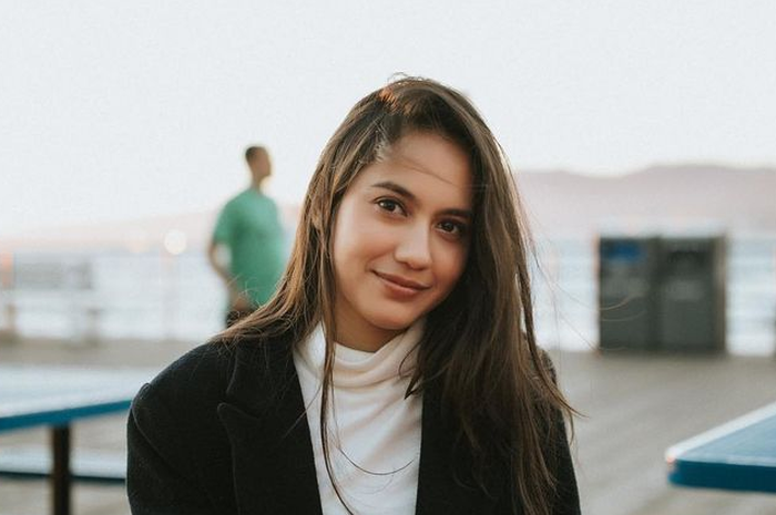 Pevita Pearce positif Covid-19