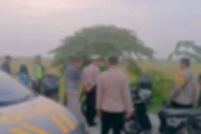 Polisi membubarkan balap liar anak remaja di Indramayu yang sudah cukup meresahkan. 