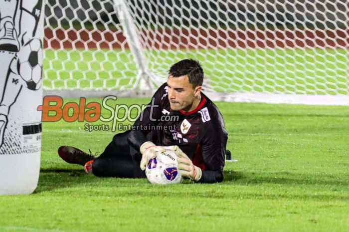 Emil Audero gagal membawa Palermo ke kasta teratas Liga Italia karena tersingkir di play-off promosi kasta teratas Liga Italia, sehingga bisa kembali ke timnas Indonesia lebih cepat.