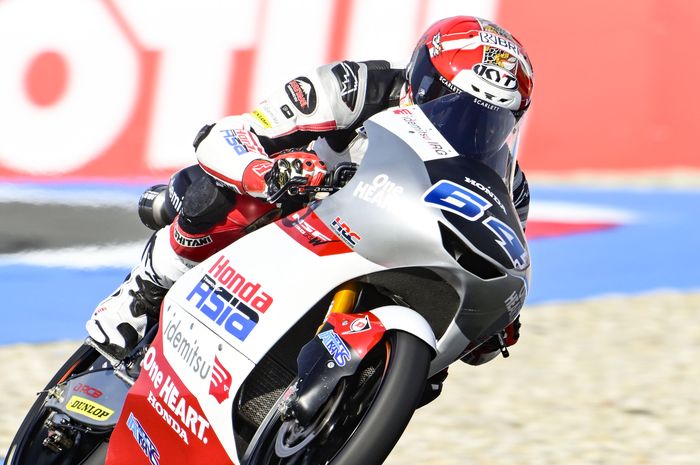 Jelang Moto3 Inggris 2023, Mario Aji dapat wanti-wanti dari bosnya di Honda Team Asia yang juga eks pembalap MotoGP, Hiroshi Aoyama.