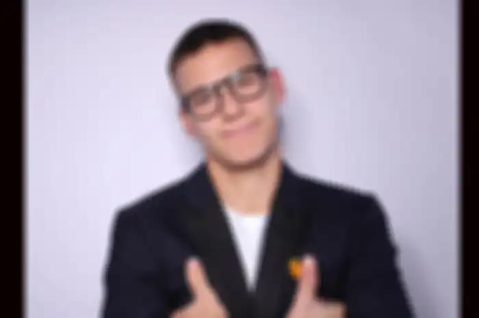 5 Fakta Fabio Quartararo yang tak banyak orang tahu termasuk punya kerja sampingan sebagai model Dolce &amp; Gabbana