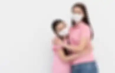 Terungkap Beberapa Kondisi yang Ahli Sarankan untuk Gunakan Masker di Rumah, Berguna Banget!