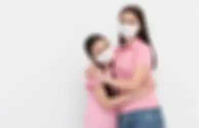 Terungkap Beberapa Kondisi yang Ahli Sarankan untuk Gunakan Masker di Rumah, Berguna Banget!
