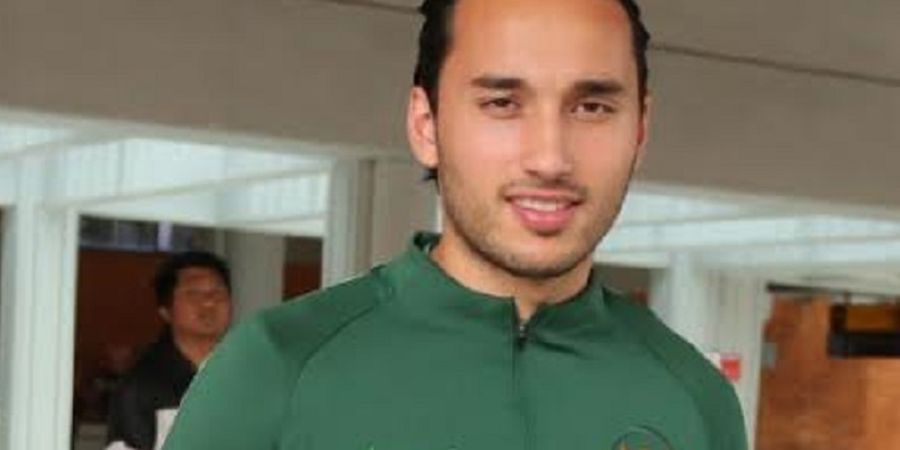 Pelatih PSM Belum Jamin Ezra Walian Akan Banyak Bermain