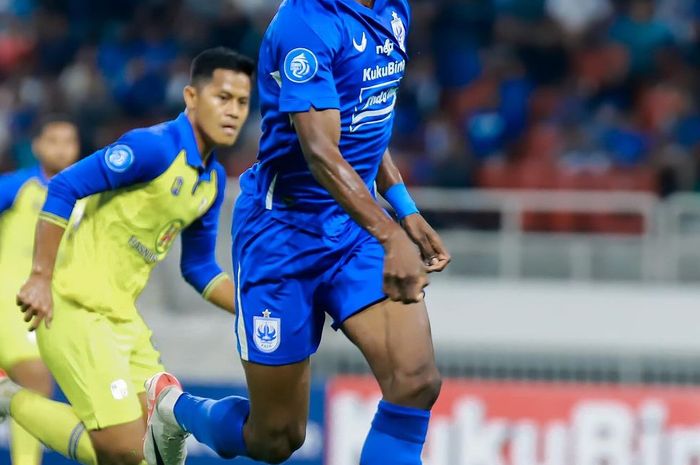 Suasana pertandingan PSIS Semarang vs Barito Putera pada pekan ke-13 Liga 1 2023/2024 di Stadion Jatidiri, Semarang, Jumat (22/9/2023).