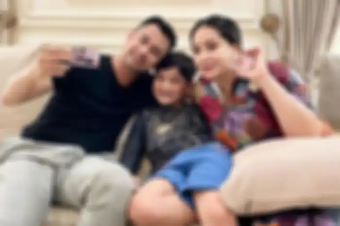 Raffi Ahmad, Rafathar, Nagita Slavina.