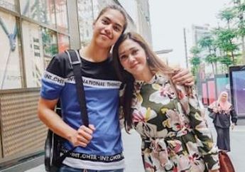 Dinikahi Pengusaha Tajir sampai ke Mana-Mana Bisa Naik Burung Besi Pribadi, Maia Estianty Justru Salting saat El Rumi Singgung Sesuatu&nbsp;Tentang&nbsp;Private Jet yang Sering Dipakainya, Ada Apa Gerangan?