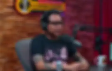 Ngaku Alami Kerugian hingga Rp 10 Miliar Gegara Kasus Dugaan Pelecehan Seksual, Gofar Hilman Kini Aktif Lagi Jadi Penyiar, Warganet Justru Beri Komentar Nyelekit