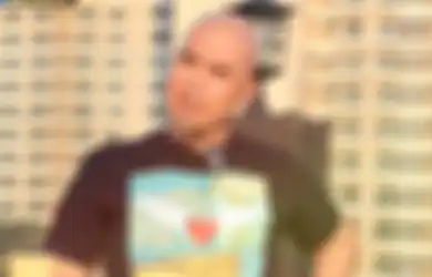 Ini Alasan Ahmad Dhani Nggak Mau Pake Nama Belakang Sang Ayah 'Manaf'
