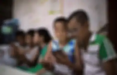 87 Persen Anak Indonesia di Bawah 13 Tahun Langgar Aturan Media Sosial