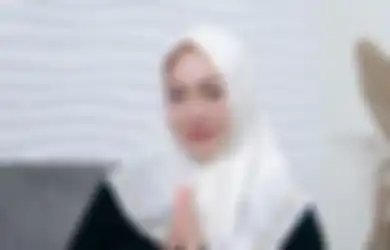 Makan & Tidur di Lantai, Angelina Sondakh Ungkap Bau Sel Tahanan Bikin Muntah, Kini Bersyukur Bisa Rayakan Lebaran 2022 di Rumah!