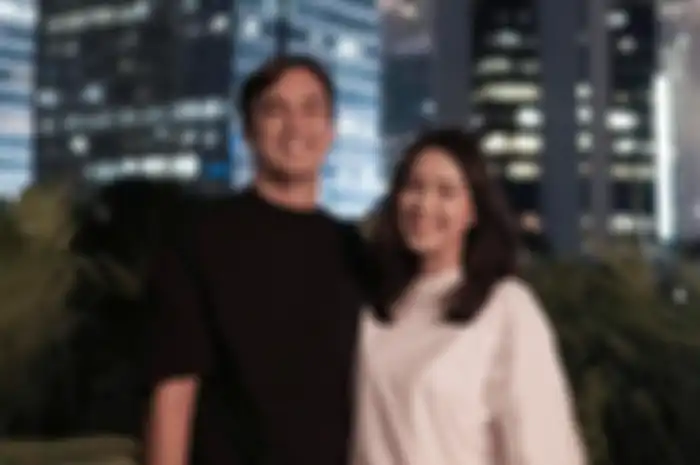 Tak menampik pernyataan sang istri, Lady Nayoan, Rendy Kjaernett mengungkapkan reaksi ibunda saat tahu dirinya ketahuan selingkuh.