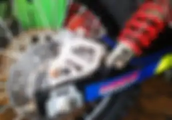 Swing Arm Kawasaki Kaze Masih Jadi Favorit di Grasstrack, Apa Alasannya?