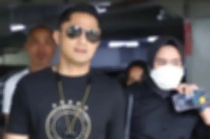 Potret Hengky Kurniawan yang dipuji awet muda