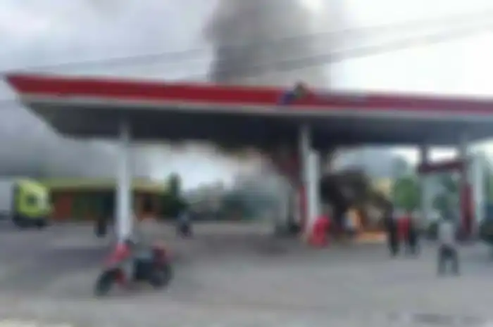 Motor terbakar di SPBU Jatirogo Tuban