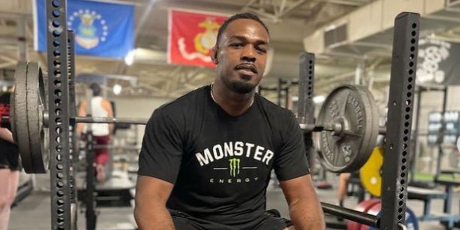 Francis Ngannou Suruh Jon Jones Duduk Manis Jangan Banyak Tingkah