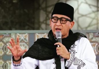 Detik-detik Ustaz Zacky Mirza Jatuh Pingsan Saat Ucapkan Kalimat Zikir dalam Ceramah