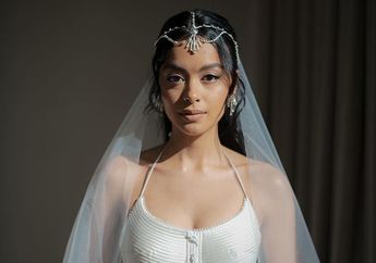 Eva Celia Tampil Menawan di Konser Ayah Tercinta, Putri Indra Lesmana Kenakan Dress Backless yang Berkilau!