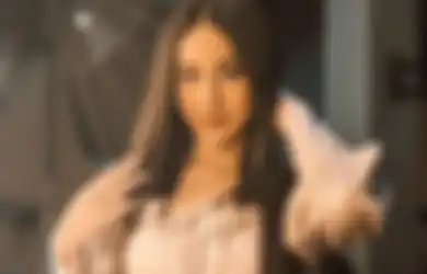 Launching Bisnis Baru, Penampilan Anya Geraldine Digadang-gadang Mirip dengan Kim Kardashian Hingga Banjir Pujian Netizen, Telihat Seksi dan Lebih Fresh