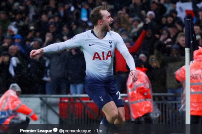 Selebrasi Cristian Eriksen saat mencetak gol ke gawang Burnley dalam lanjutan pekan ke-17 Liga Inggris.