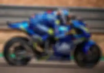 Jadi Tulang Punggung Suzuki, Alex Rins Enggak Takut Duel Lawan Marc Marquez dan Jorge Lorenzo