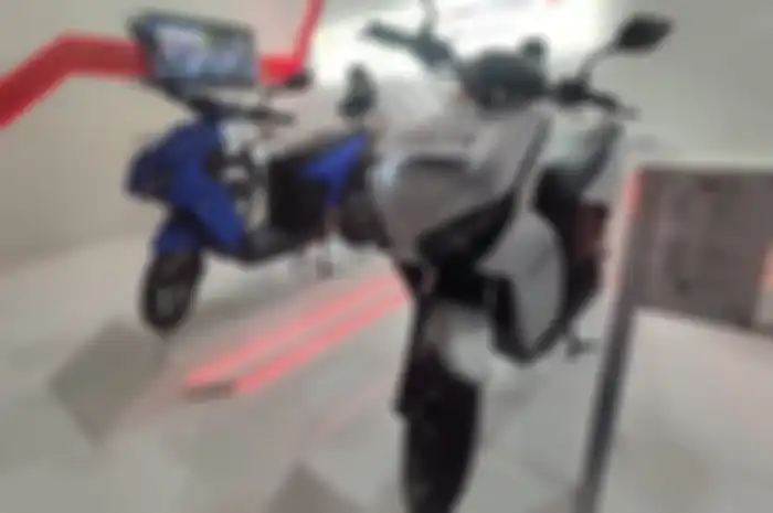Tampilannya lebih sporti, motor listrik Gesits Raya meluncur di IIMS 2023, harga lebih murah dari Gesits G1.