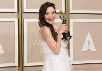 Jadi Wanita Asia Pertama yang Memenangkan Piala Oscar, Michelle Yeoh Buktikan Usia Bukan Halangan