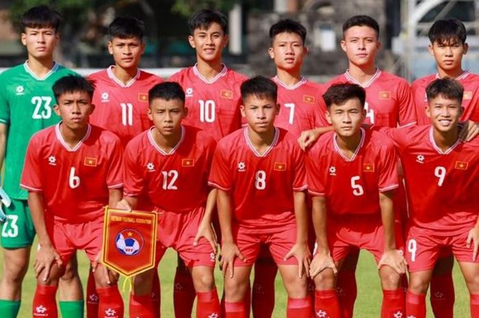 Skuad Timnas U-16 Vietnam.