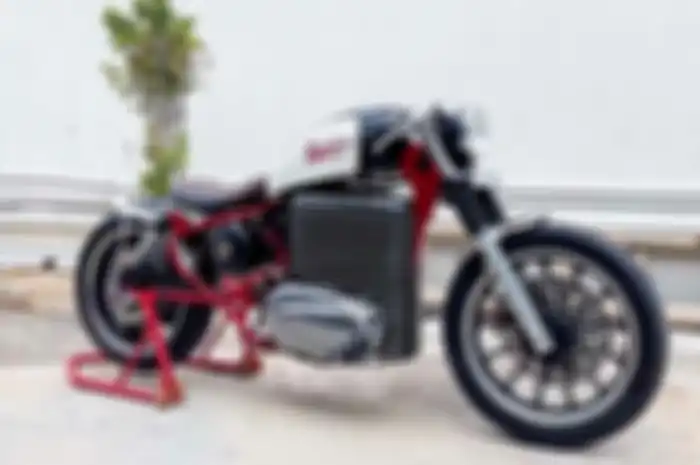 Modifikasi motor Royal Enfield jadi motor listrik, biayanya bikin melongo.