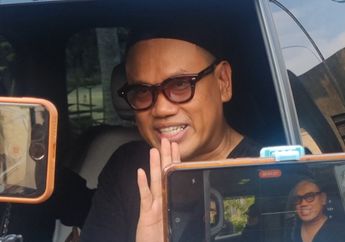 Uya Kuya Syok Kehilangan Ayah Tercinta, Astrid Kuya Ungkap Penyebab Mertua Meninggal Dunia