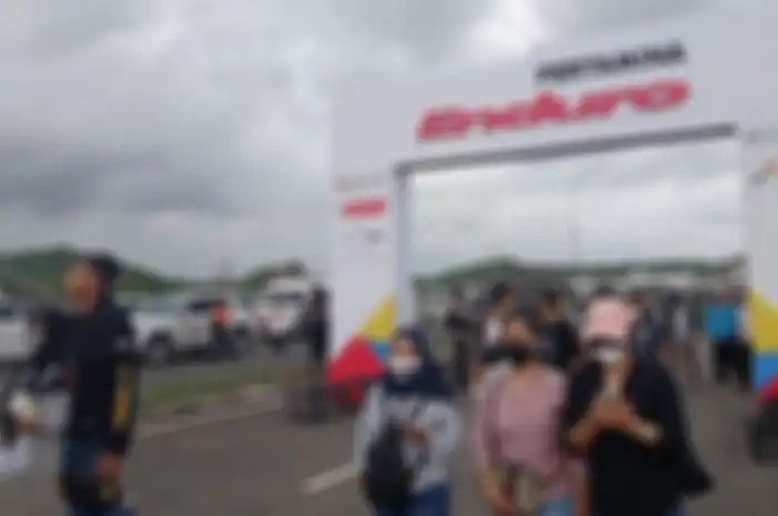 Saat hadir langsung di WSBK Mandalika 2022, simak tips terhindar dari aksi pencopetan kelas tinggi di area sirkuit.