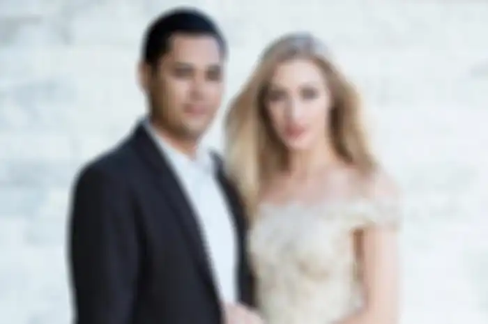 Panji Andikumoro dan Varsha Strauss