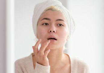 Bye-bye Bibir Kering! Coba Cara Ampuh Ini untuk Atasi Bibir Kering dan Pecah-pecah, Mudah Banget!