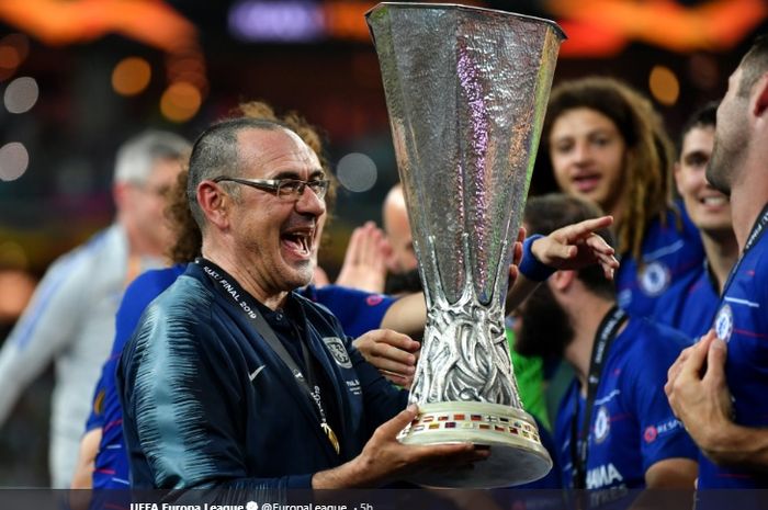 Ekspresi Pelatih Chelsea, Maurizio Sarri, seusai menjuarai Liga Europa musim 2018-2019.