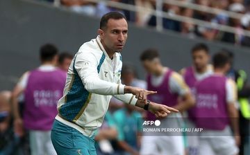 Eks pelatih timnas Uzbekistan, Timur Kapadze, menjadi salah satu kandidat suksesor Patrick Kluivert yang didengungkan suporter Tim Garuda.