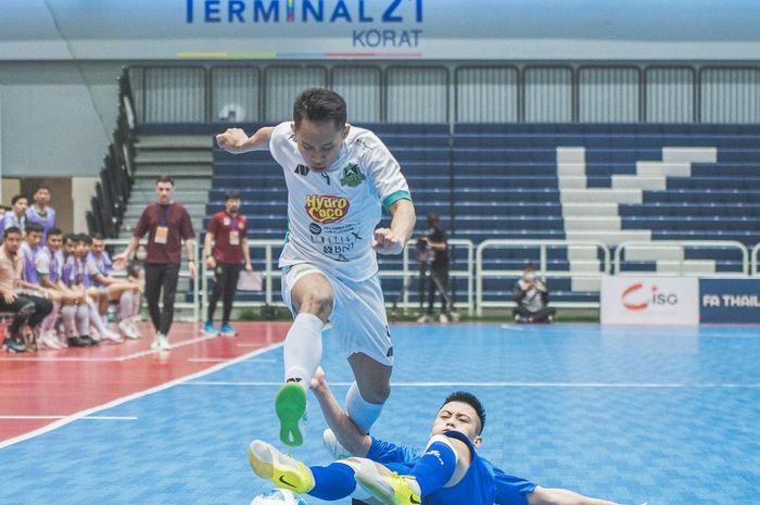 Aksi Bintang Timur Surabaya saat menghadapi Hongyen Thakam di AFF Futsal Cup 2022