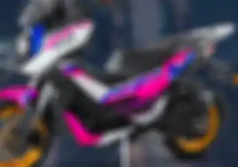 Penantang Honda ADV 160 Tawarkan Warna yang Bikin Lady Biker Ngiler