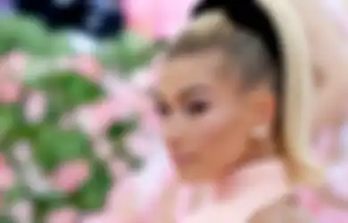Hailey Bieber Alami Penggumpalan Darah di Otak, Waspadai Gejalanya!