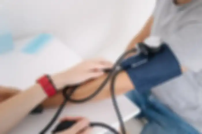 Para penderita hipertensi penting mengetahui tips hidup sehat untuk menurunkan tekanan darah tinggi.