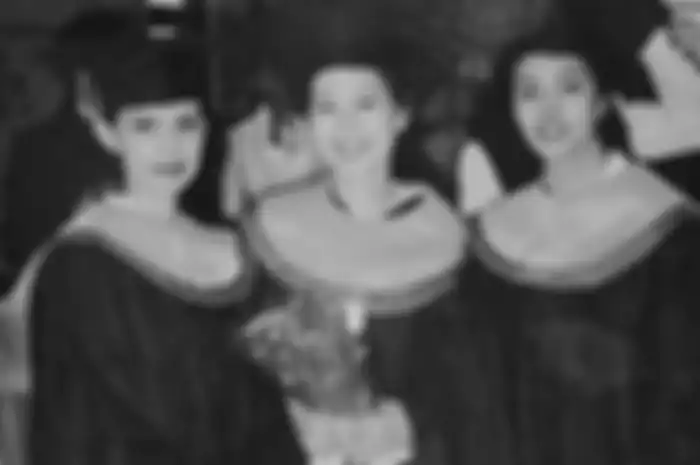 Foto wisuda Najwa Shihab
