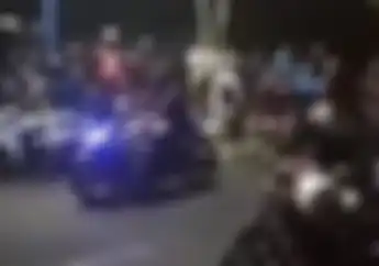  Sadis, Video Honda Tiger Lawan Yamaha R25 di Trek Lurus 1200 Meter, Si Macan Asapi Lawan